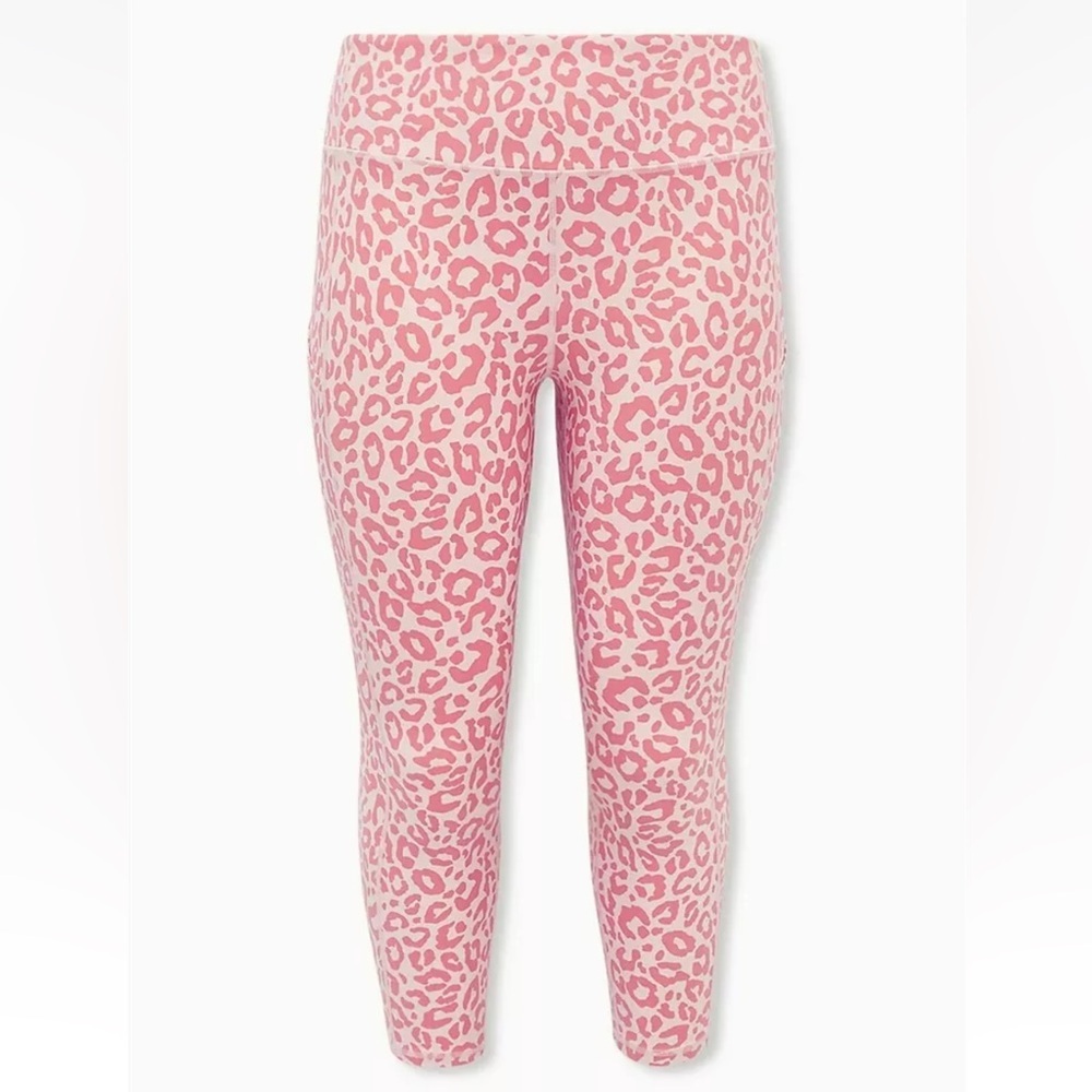 Torrid Pink Leopard Crop Active Legging